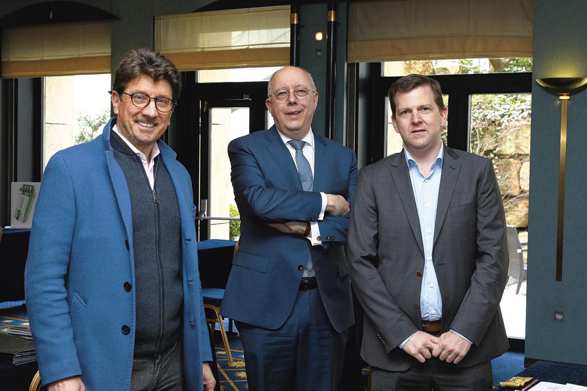 Laurent Gayet, deputy CEO chez Axa Wealth Europe, Xavier Hauboldt et Eric Dothée, respectivement CEO et COO d'Eaglestone.