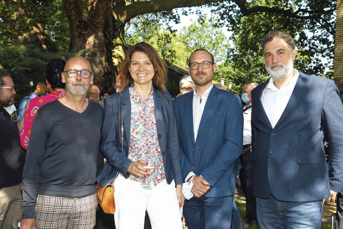 Diana Nikolic, conseillère communale à la Ville de Liège et députée wallonne, entourée d'un trio professoral de la faculté d'architecture de l'ULiège: Pascal Noé, Pierre Hallot et Philippe Sosnowska.