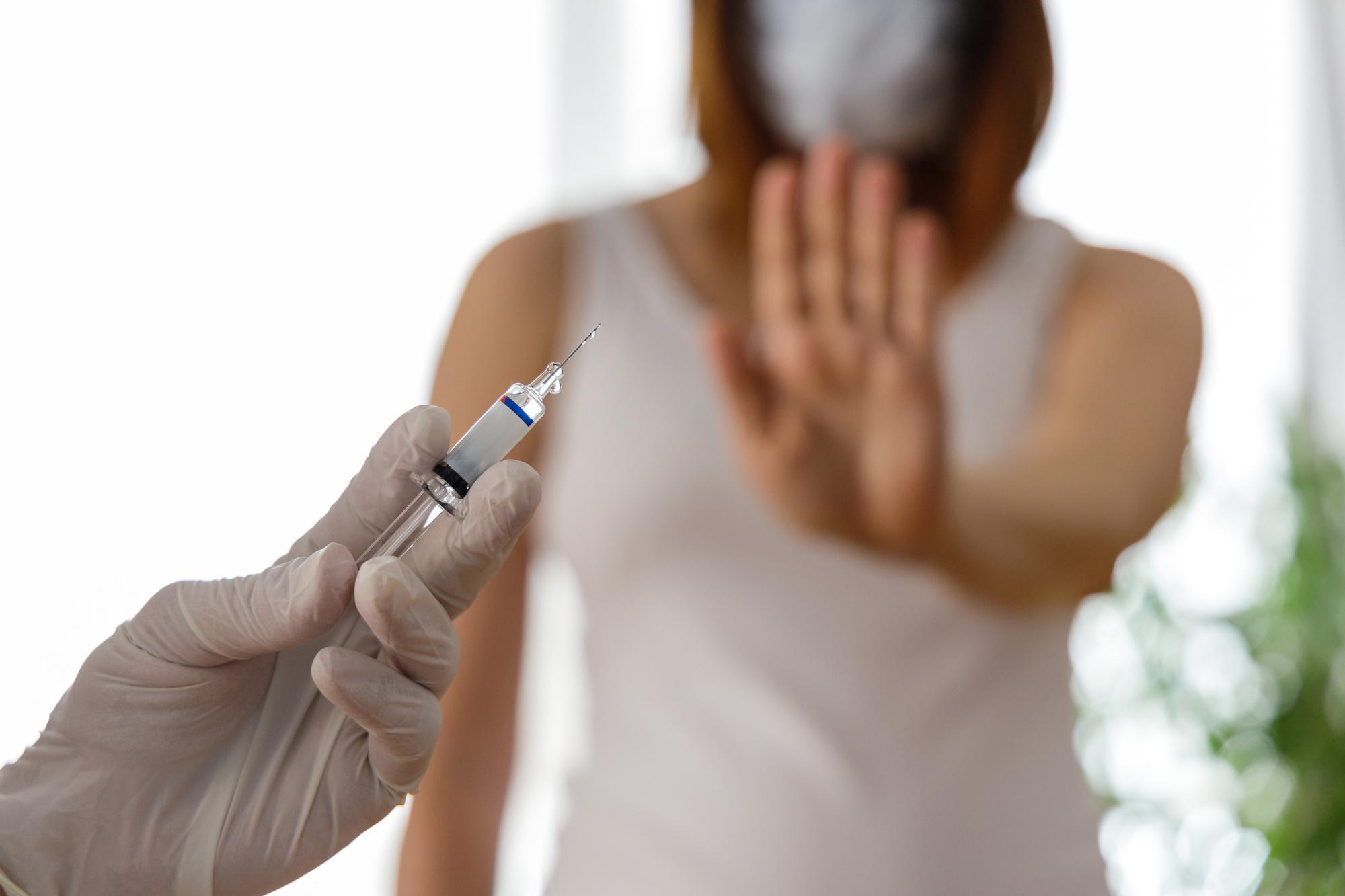 Covid: un travailleur qui refuse de se faire vacciner peut-il être licencié en Belgique ?