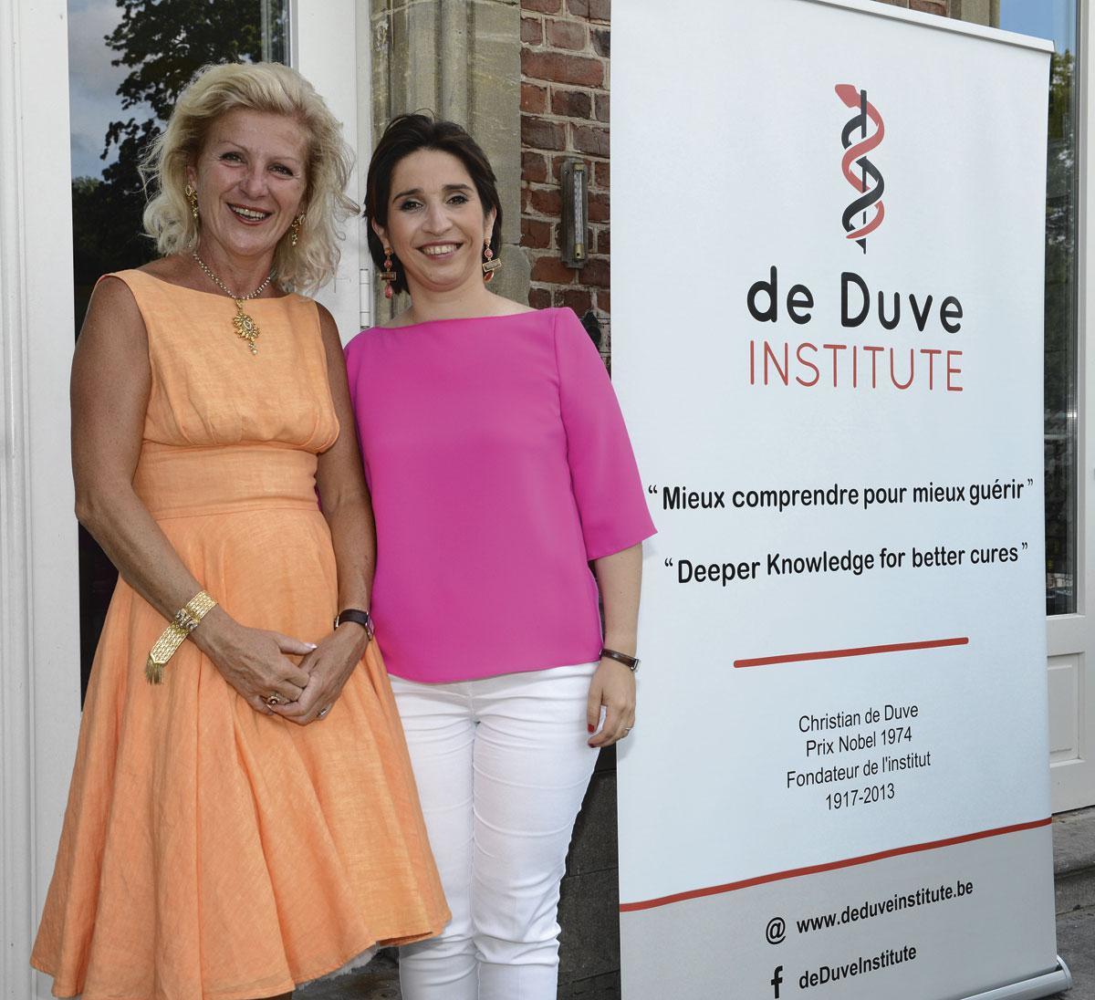 6. Florence de Moreau de Villegas de St-Pierre, propriétaire du château de Louvignies, et Andrea Soubry, administrative support à l'Institut de Duve.