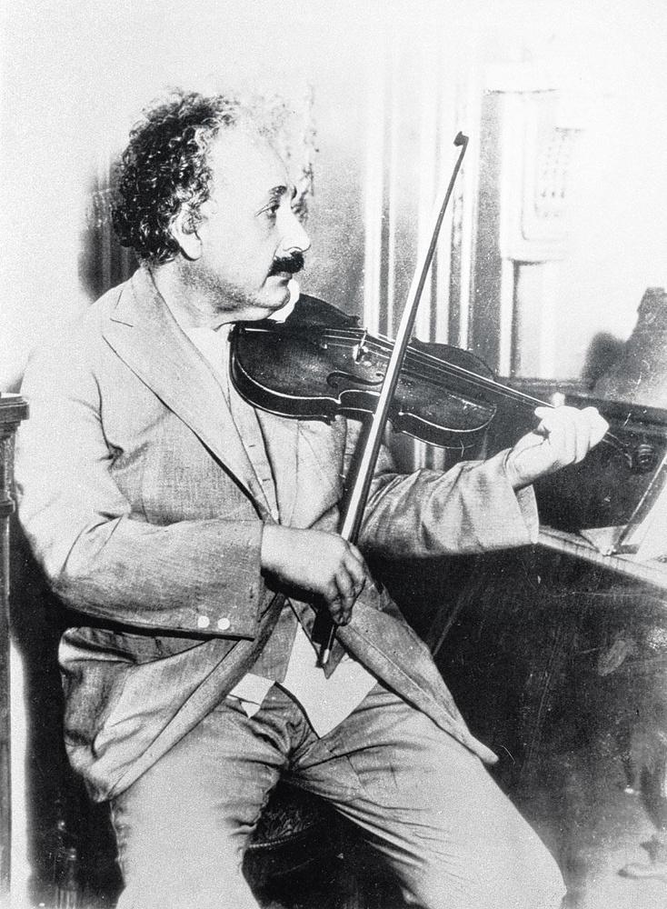 Albert Einstein La plus belle invention de l'humanité selon le physicien ? Les intérêts composés...