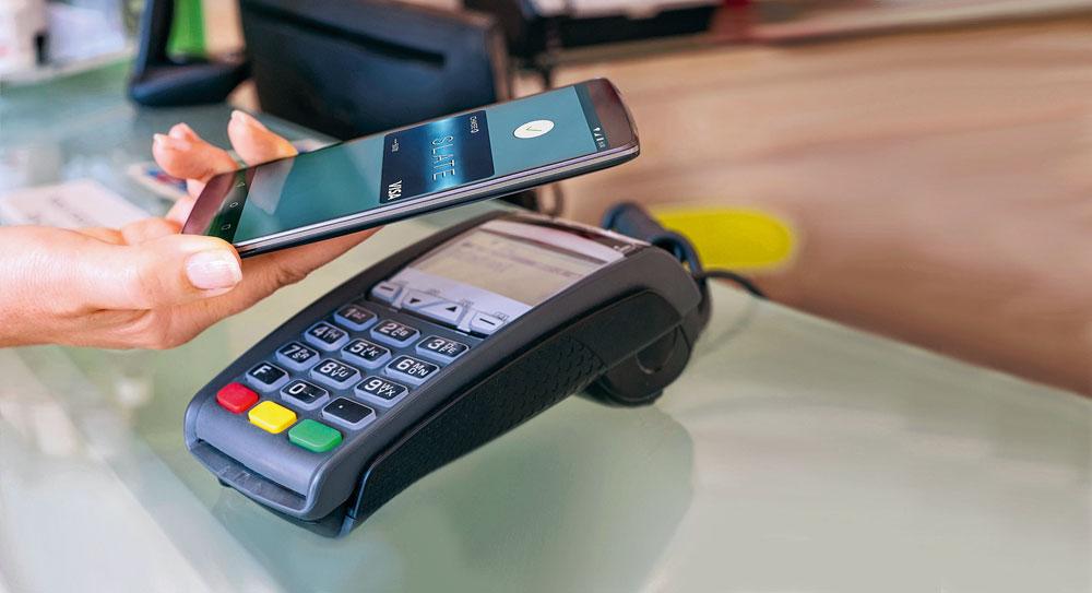 De Android Pay app werkt volgens het internationale Maestro-schema en met kredietkaarten (Mastercard/Visa).