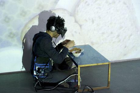 Virtual reality: een maand lang in het hoofd van iemand anders kruipen, hoe doe je dat?