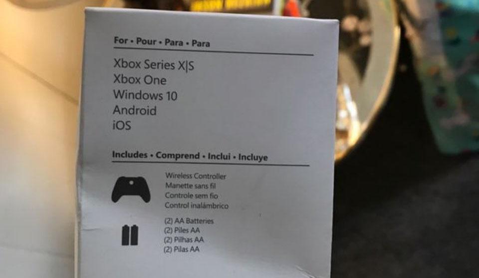 De handleiding suggereert dat de controller compatibel is met de Xbox Series X, en met de nog niet aangekondigde Series S.