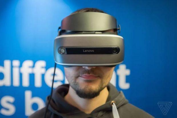 De VR headset van Lenovo.