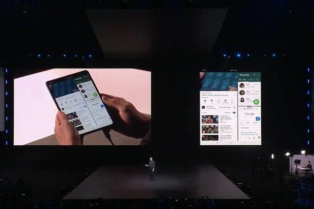 De Galaxy Fold kan drie apps tegelijk op het scherm tonen.