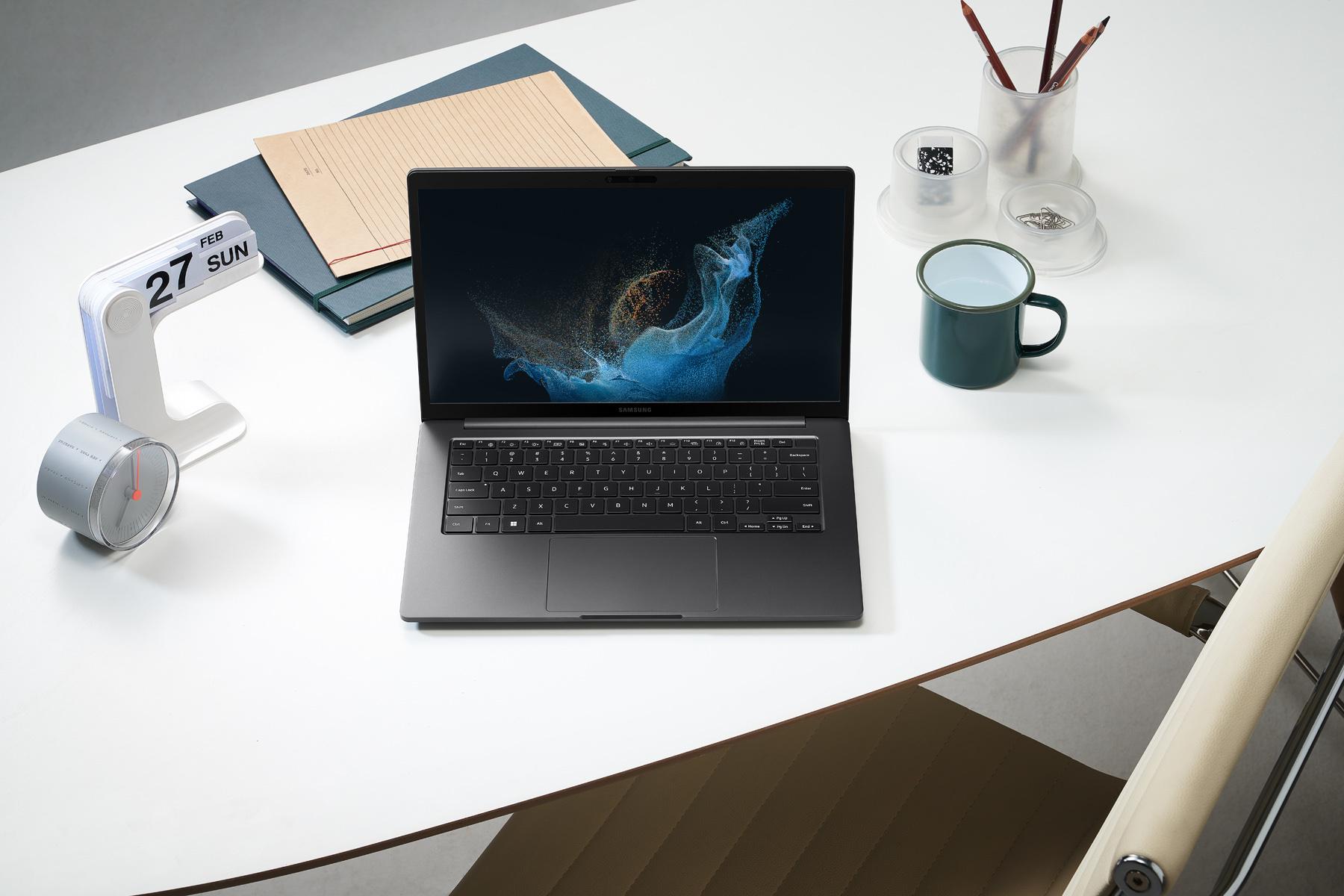 Le Galaxy Book2 Business.