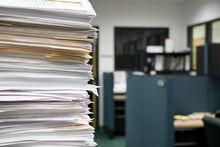 Le processus débute en général par la numérisation de documents.