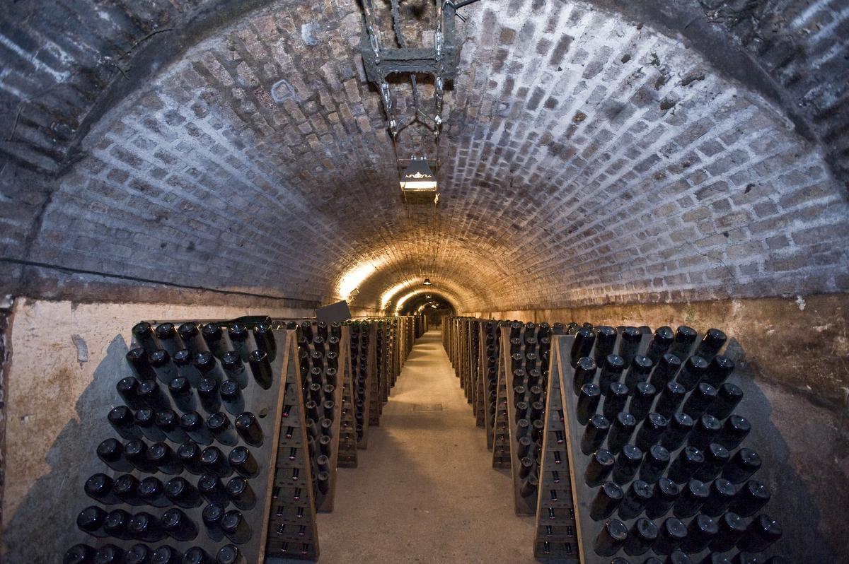 In Epernay alleen al vind je maar liefst 110 kilometer aan champagnekelders. (foto Getty Images)©RandyRomano Getty Images