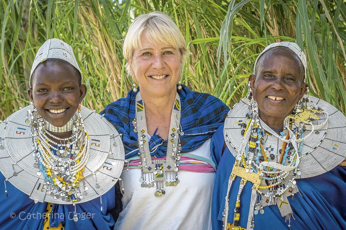 Ingrid Torrekens vit auprès des Maasaï 