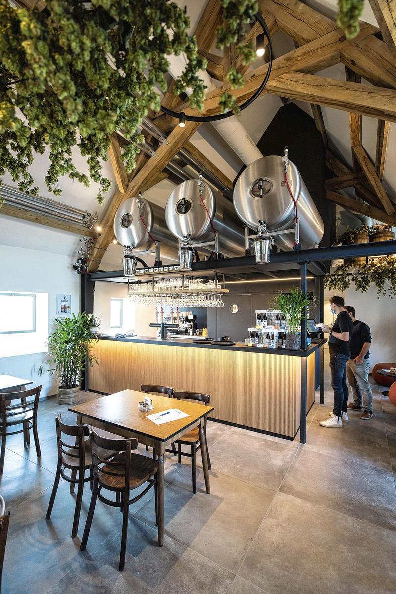 La nouvelle brasserie Sint-Idesbald brasse sa bière sur place.