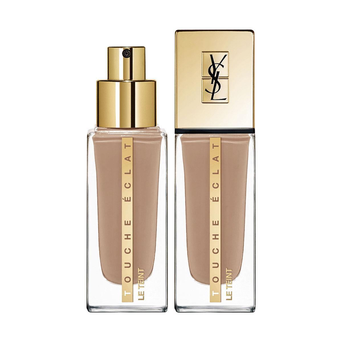 Lumière! Eclat naturel, couvrance moyenne et hydratation 24 heures pour le nouveau Touche Eclat le Teint d'Yves Saint Laurent (53,70 ? 30 tonalités), en parfumerie.
