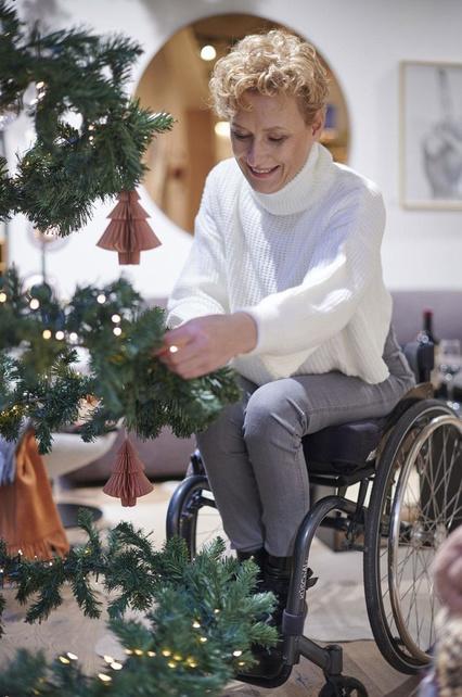 Les ergothérapeutes conçoivent des vêtements à la mode pour les personnes handicapées
