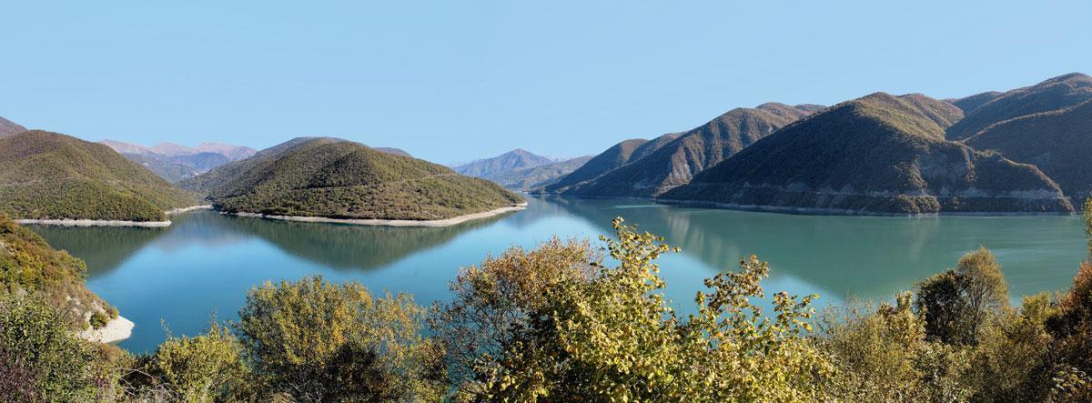 Le lac de Zjinvali.