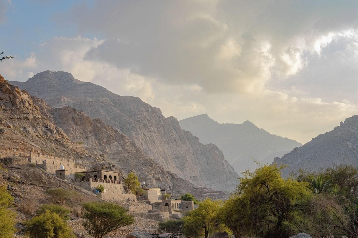 Le paysage montagneux de Ras al Kaimah se prête bien à l'escalade et au trekking.