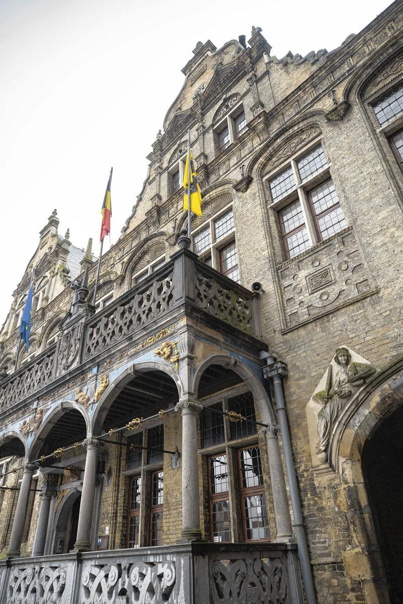 L'ancien hôtel de la châtellenie, devenu hôtel de ville puis musée.