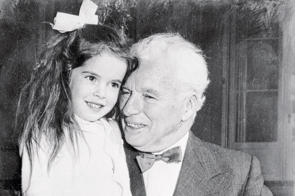 Charlie Chaplin was 60 toen Josephine geboren werd.