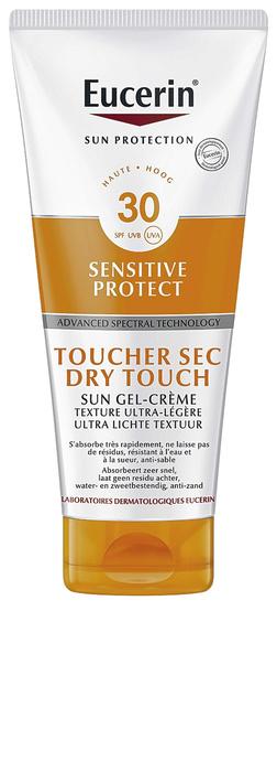 Gel-crème met zalige textuur, die droog aanvoelt en bestand is tegen water, zweet én zand. Eucerin Sensitive Protect Dry Touch Sun SPF 30, 23 euro voor 200 ml, nl.eucerin.be