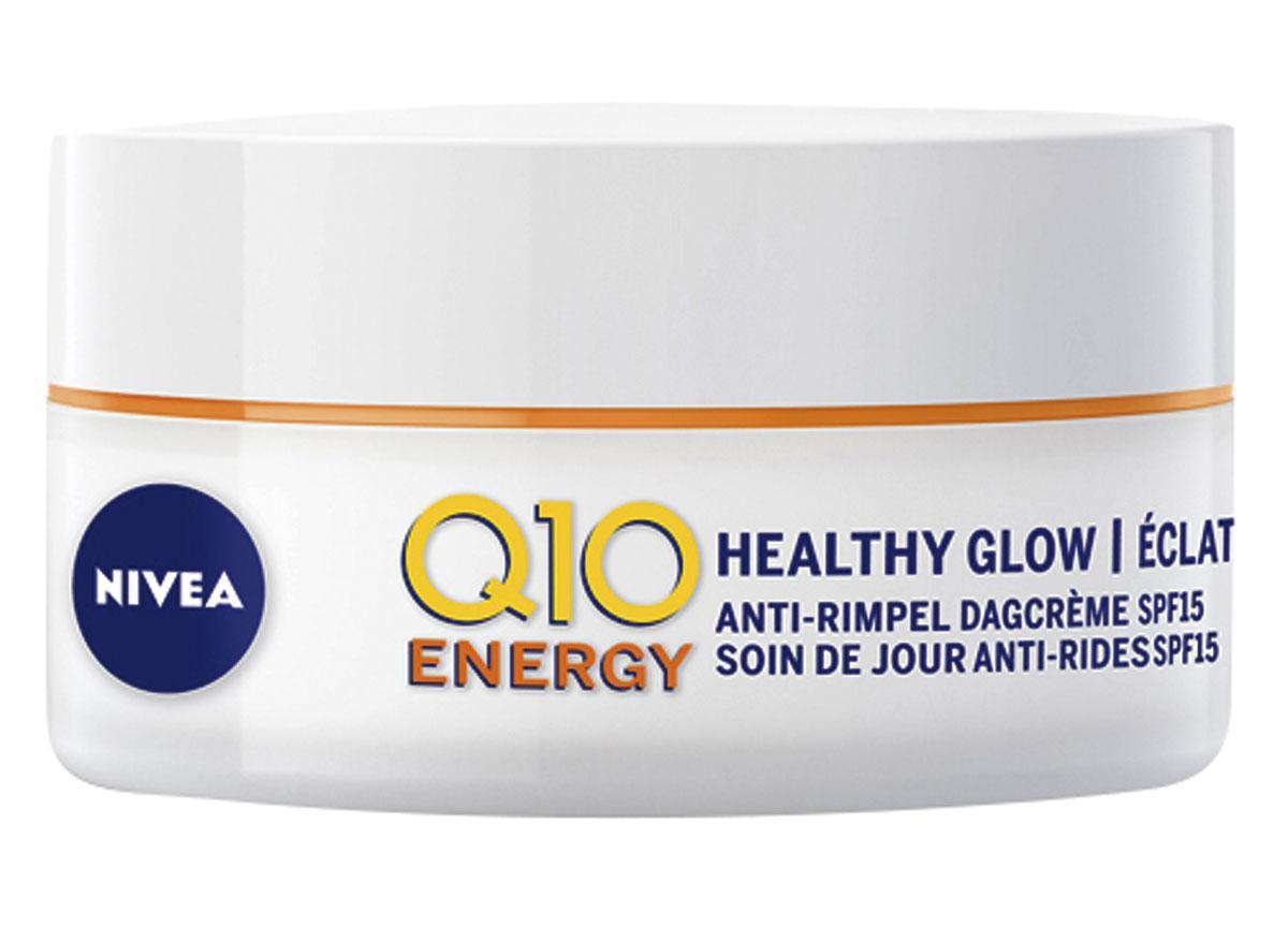 Nivea Q10 Energy dag- en nachtcrème, 12,49 euro voor 50 ml, in de super- en hypermarkt en op nivea.be