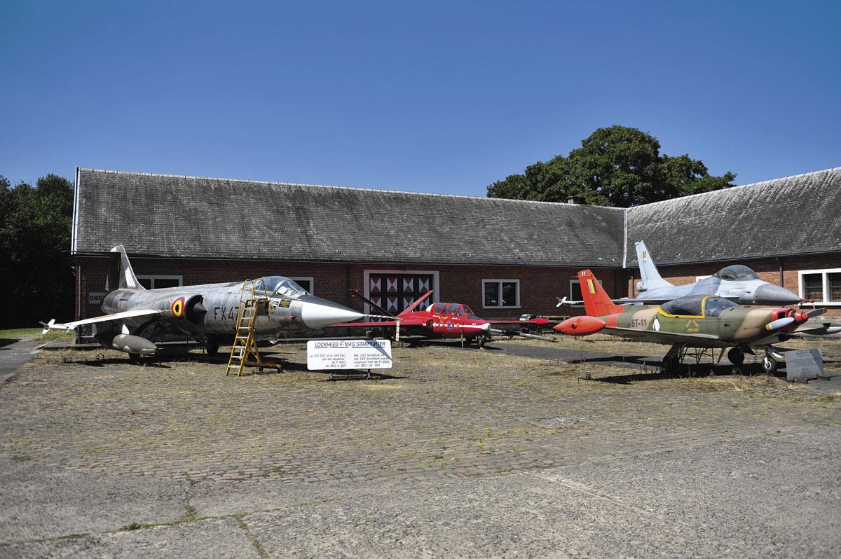 De verzameling iconische vliegtuigen.