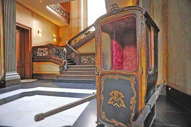 Hotel d'Hane-Steenhuyse: Toen de Franse koning hof hield in Gent