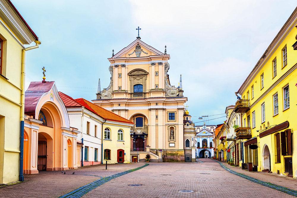 Ausros Varty-straat is met zes kerken de meest religieuze van Vilnius.