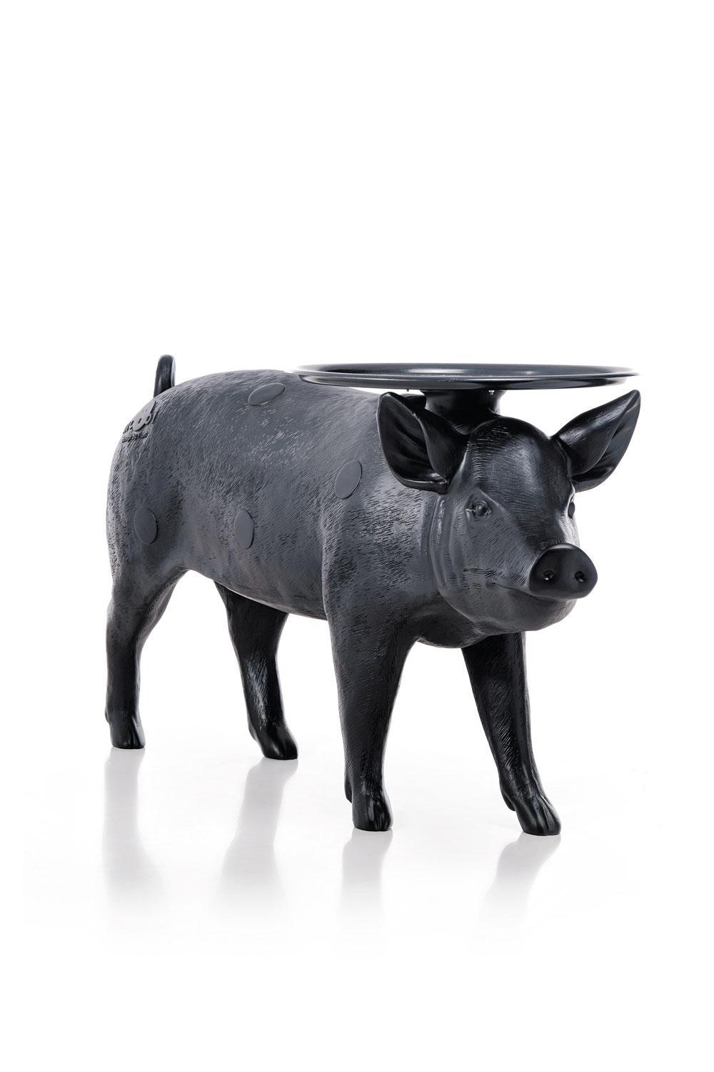Bijzettafeltje Pig, 2.216 euro Moooi, www.moooi.com