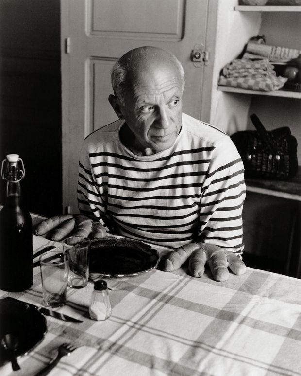 Robert Doisneau- Les pains de Picasso- Vallauris- 1952