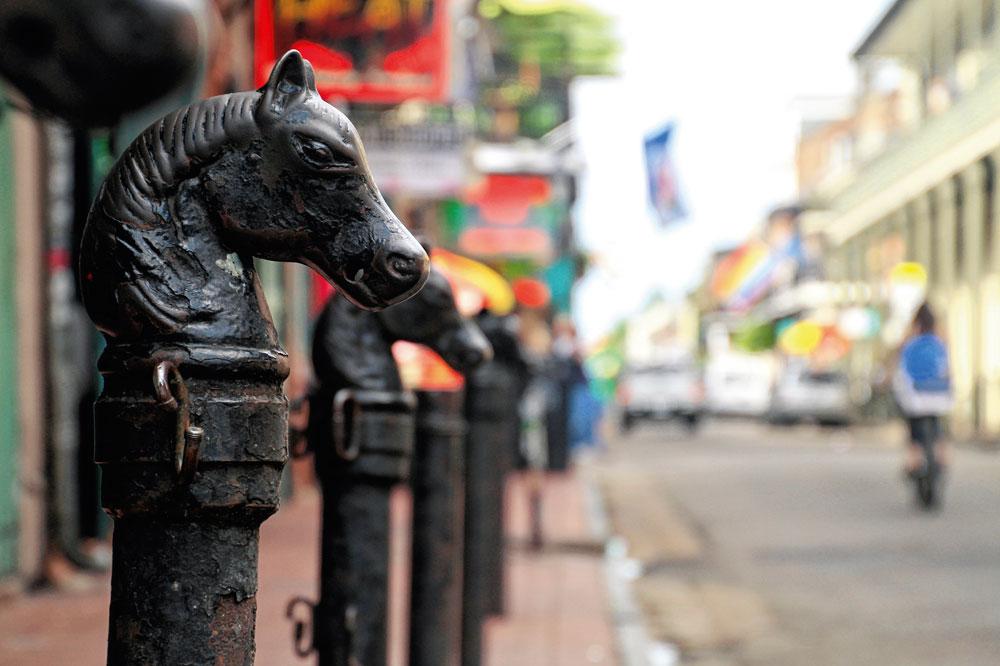 Les chevaux de Bourbon Street, la bien nommée. C'est la rue de la... soif et de tous les excès !
