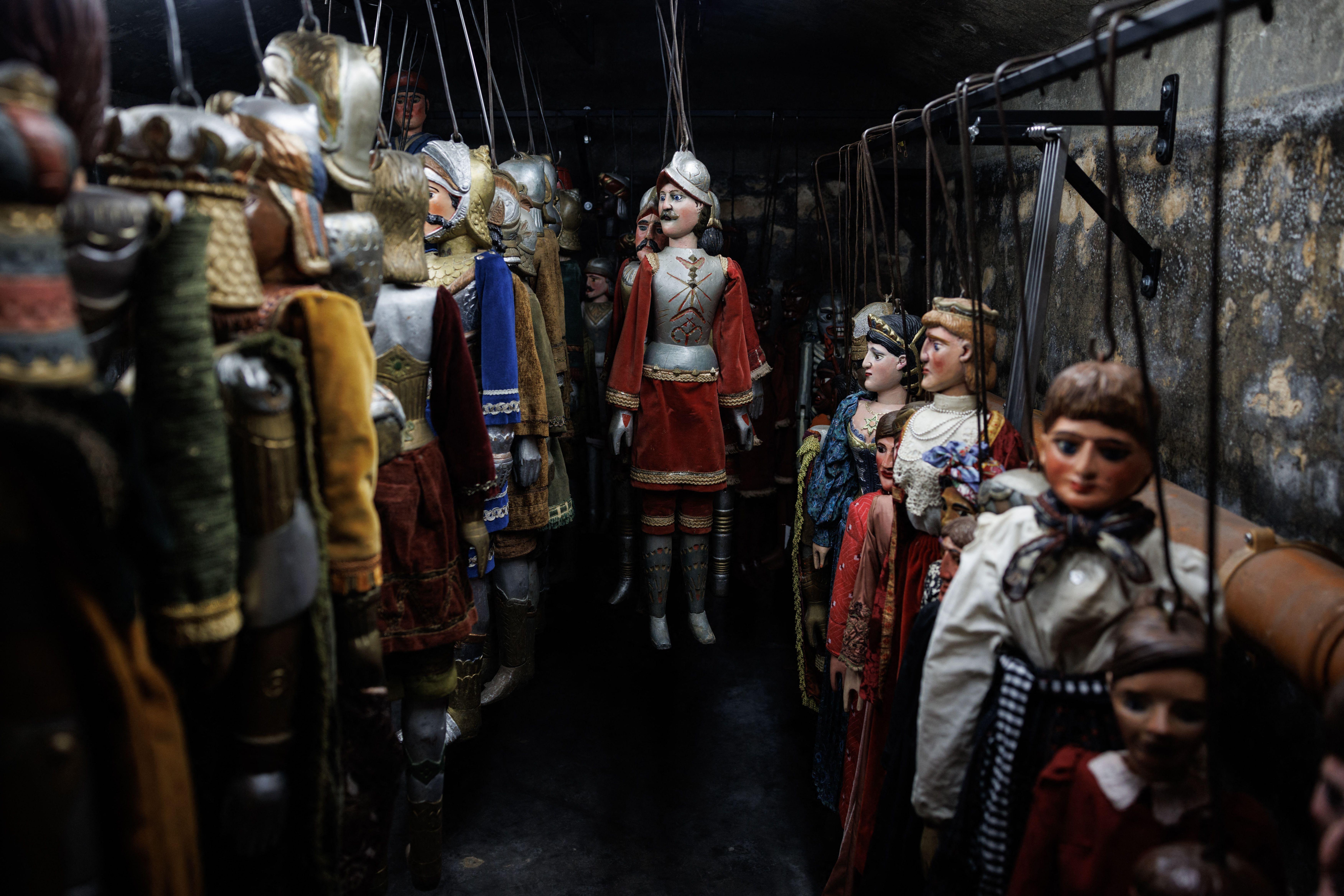 Marionnettes du futur théâtre de Bouli Lanners.