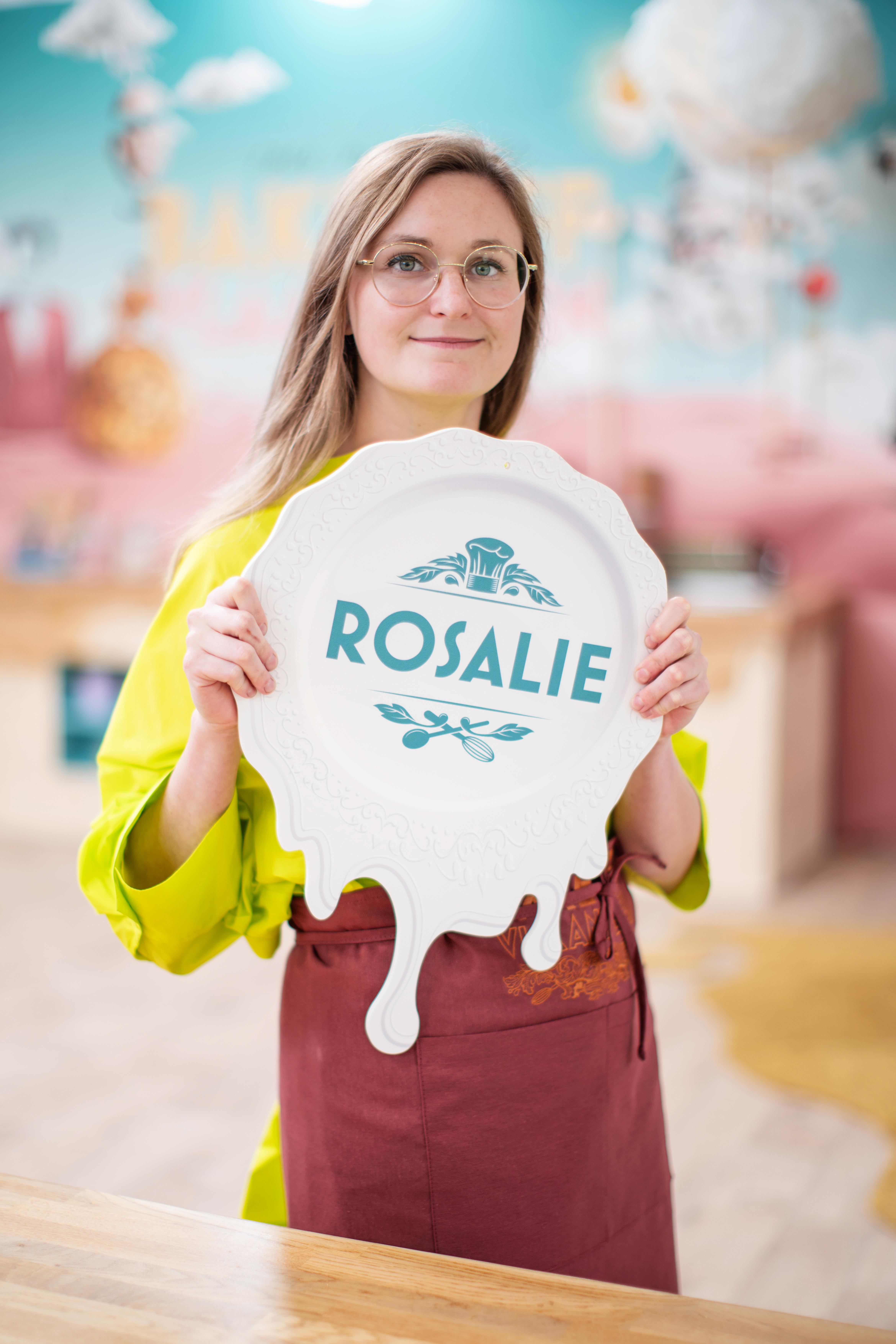 rosalie uit sint-niklaas