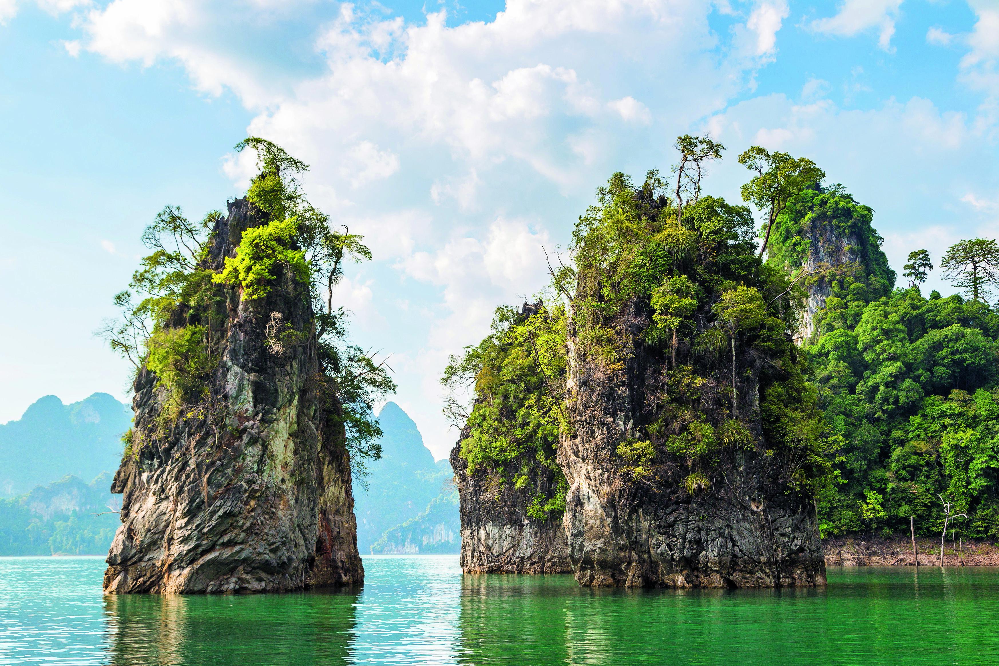 Cheow Lan-meer in Thailand, Nationaal park