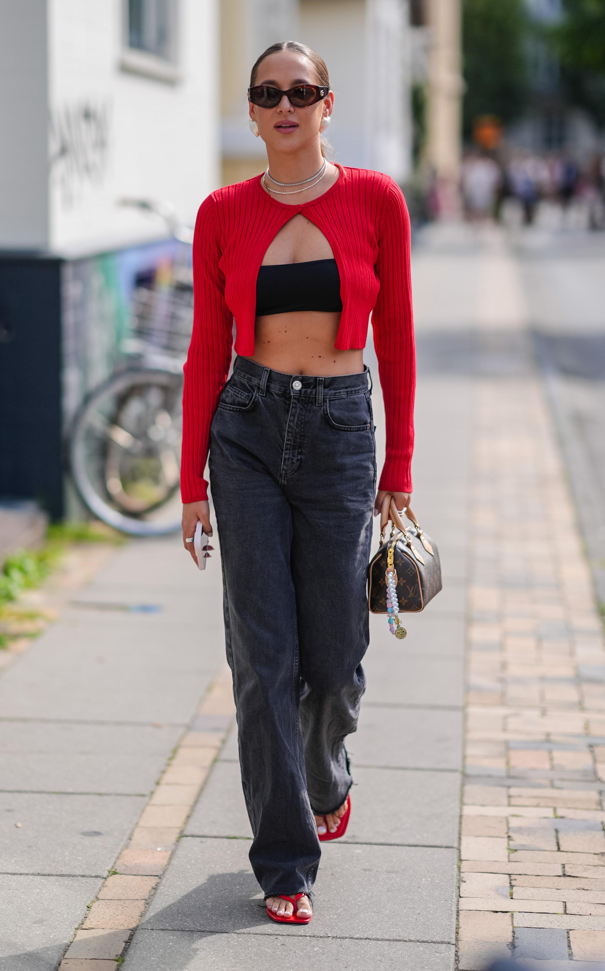 rode strappy sandalen