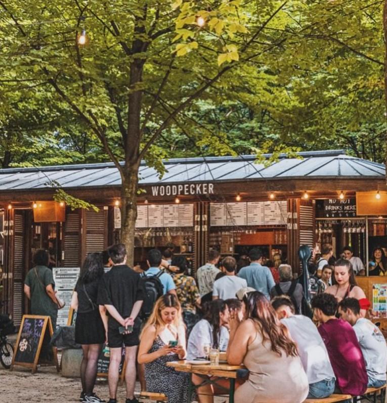 zomerbars in Brussel woodpecker