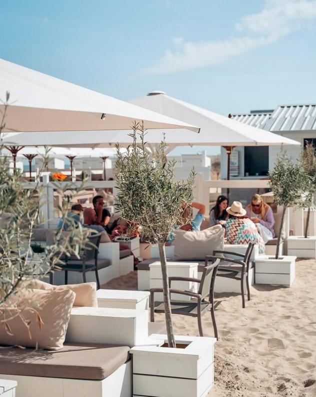 kiki beach in knokke