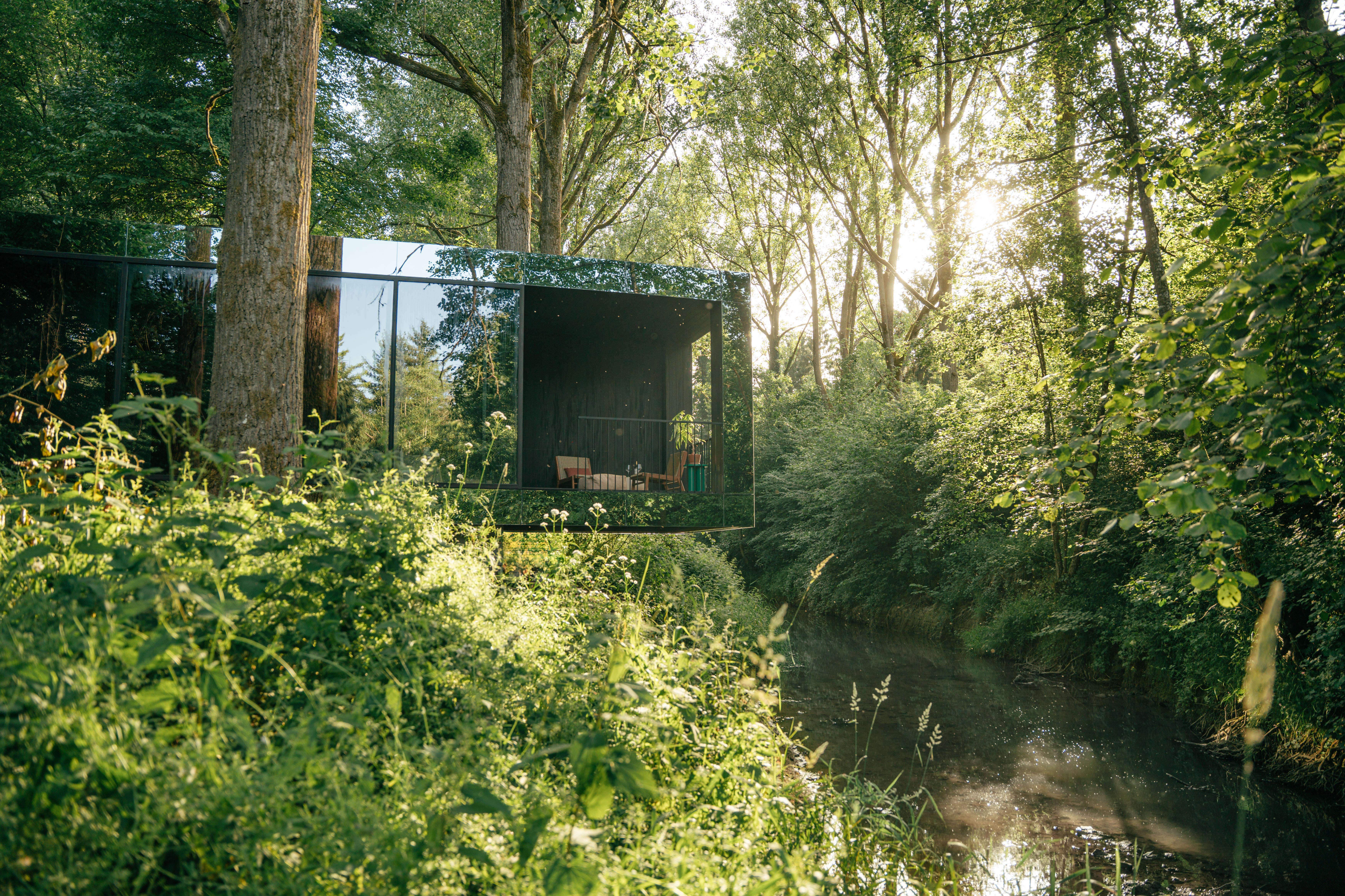 Cabine van Ici On the Water in Henegouwen