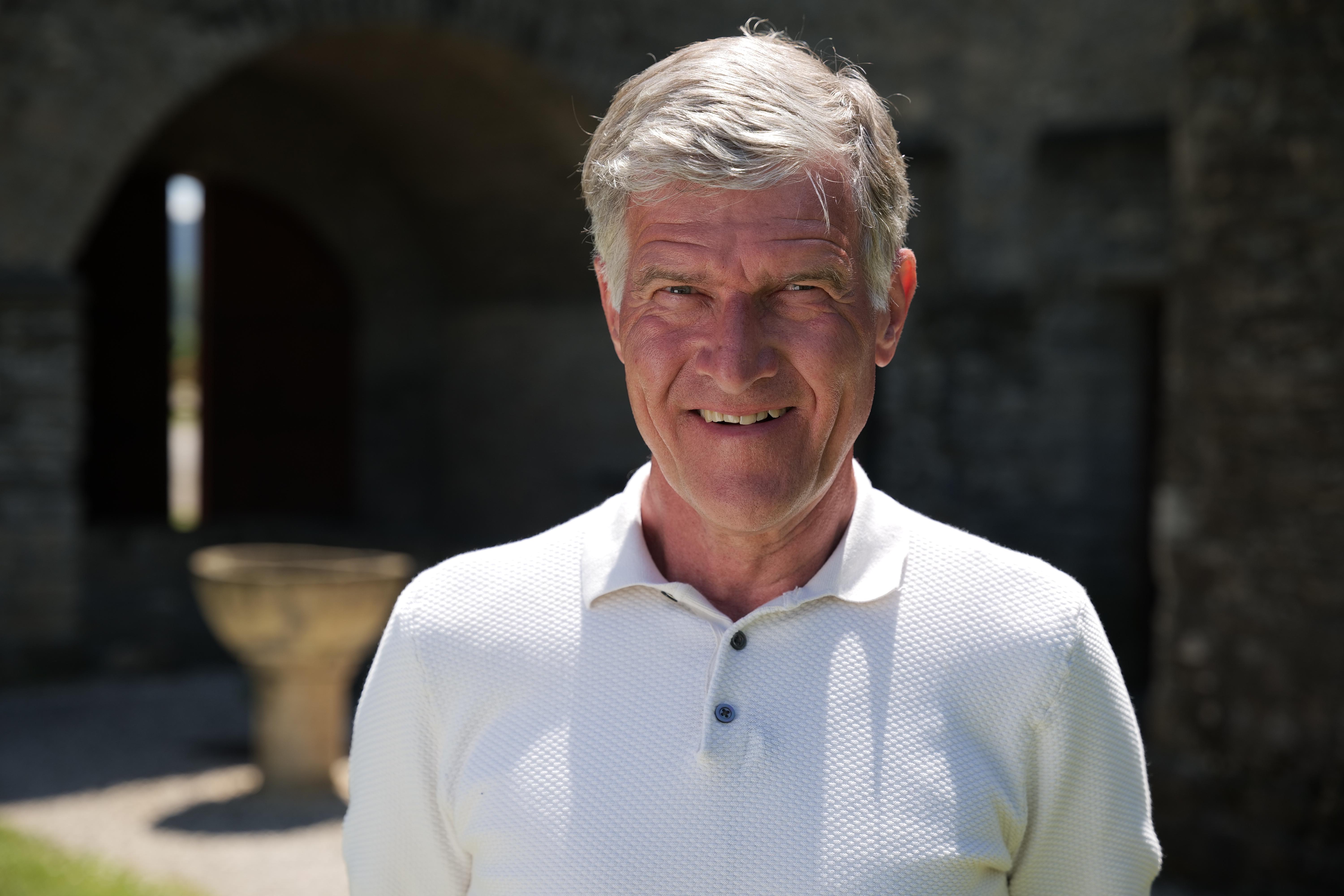 Peter M, 71 jaar, uit Hove, weduwnaar