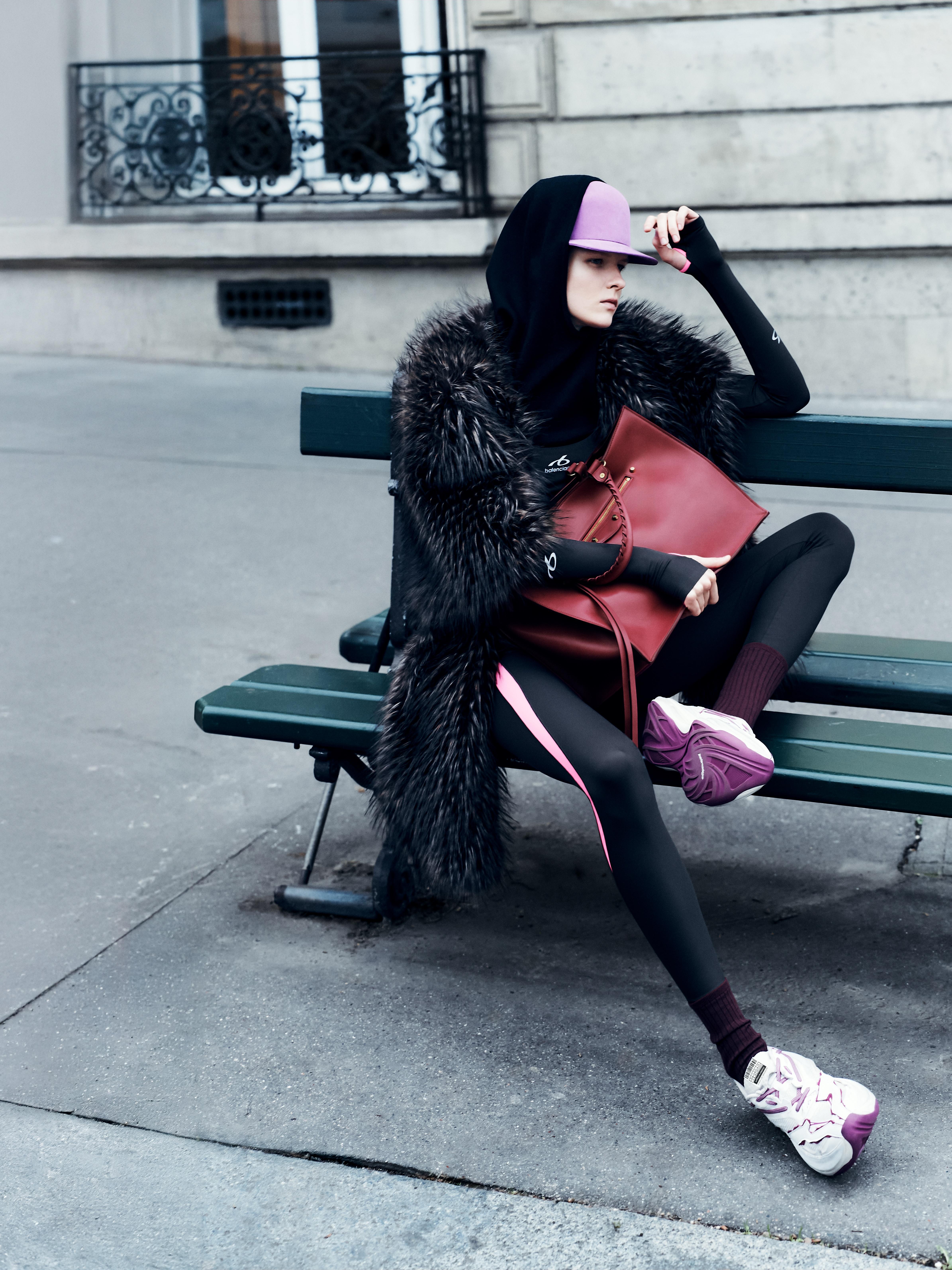 Campagnebeeld van de tweede collectoe van Pierpaolo Piccioli voor Balenciaga