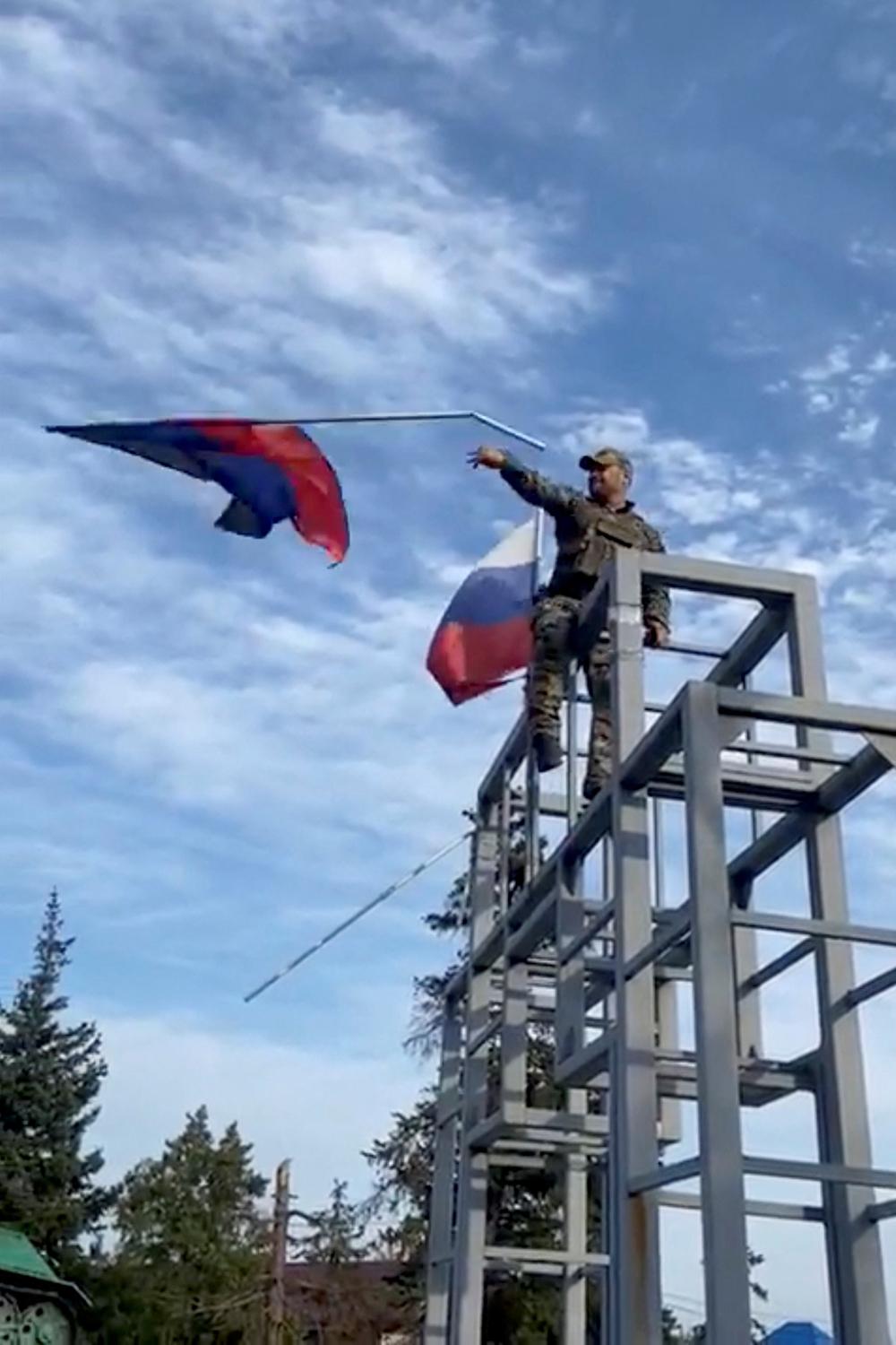 un un membre des troupes ukrainienne krainienne a Lyman, le 2 octobre 2022