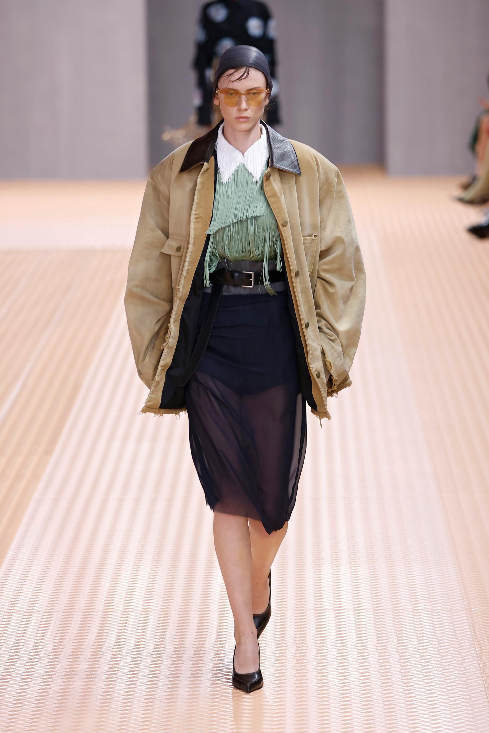 De ‘barn jacket’: dankzij Prada is deze jas opeens trending