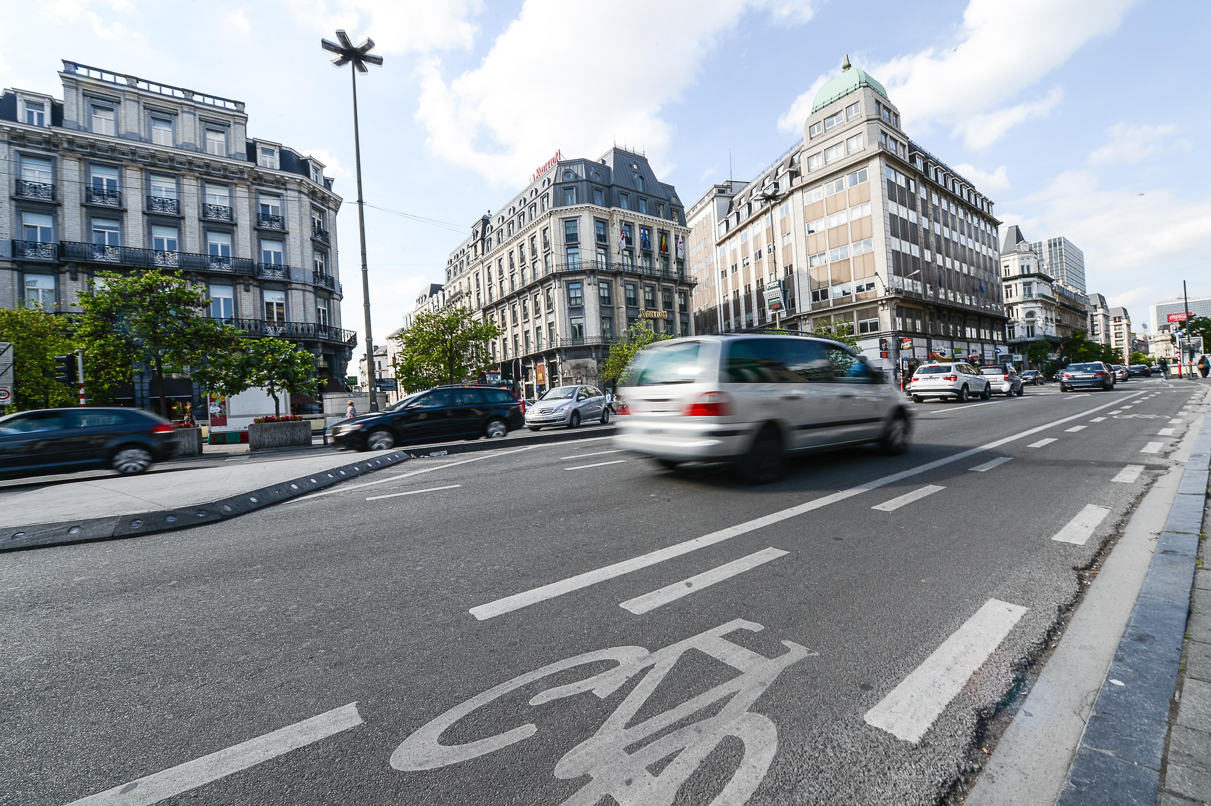 Bruxelles Pentagone circulation voiture good move