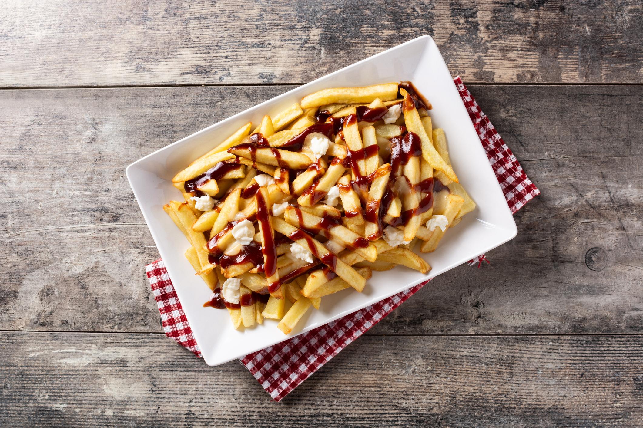 Frietjes: poutine