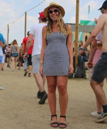 Elisabeth (25)