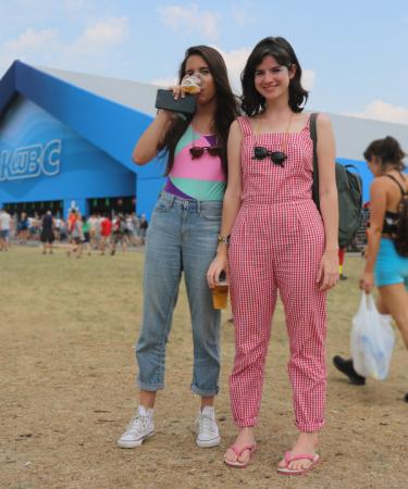 Sofia (18) en Carolina (24) uit Brazilië