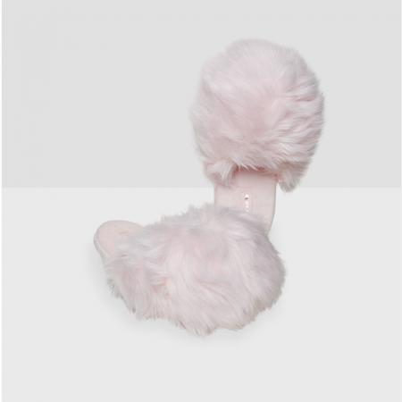 Fluffy pantoffels