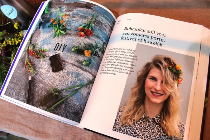 Het haar en de make-up: € 300