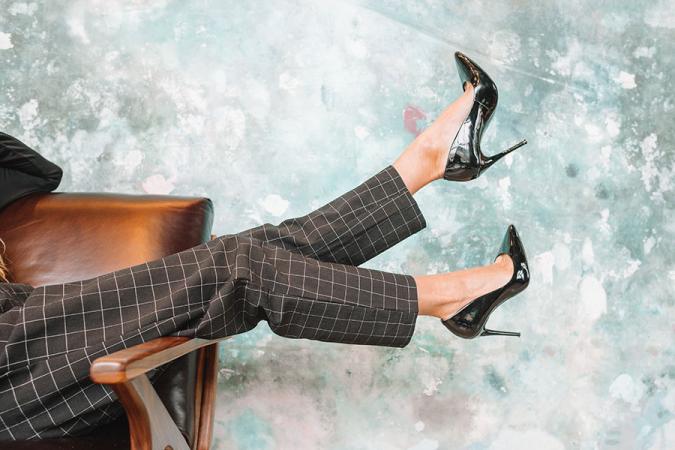 Elke (34) – Met de hakken over de sloot