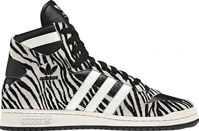05b adidas Originals Footwear women 100EUR