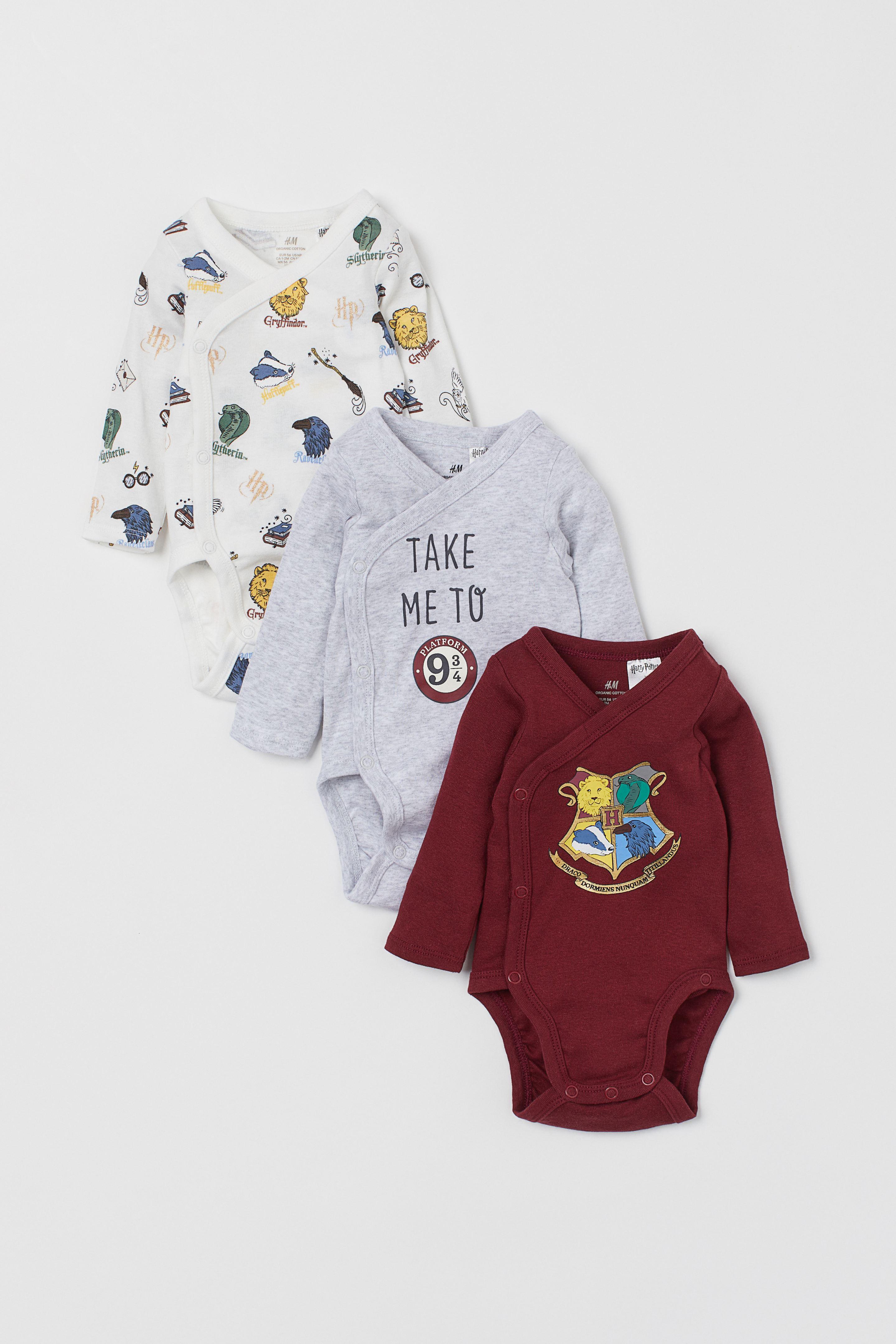 H M Vend Des Vetements Harry Potter Pour Bebes A Croquer