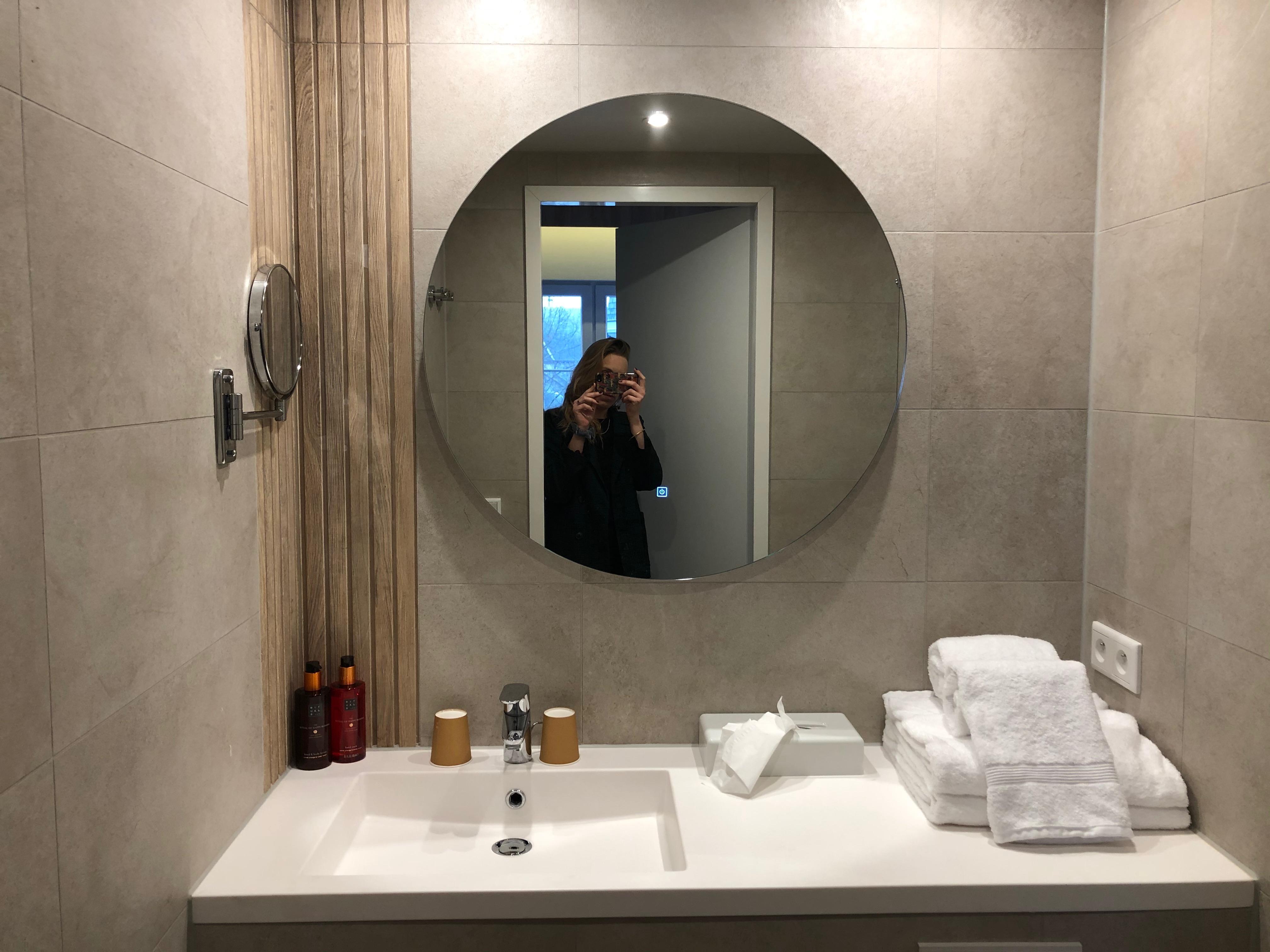L'hôtel Mercure et ses environs